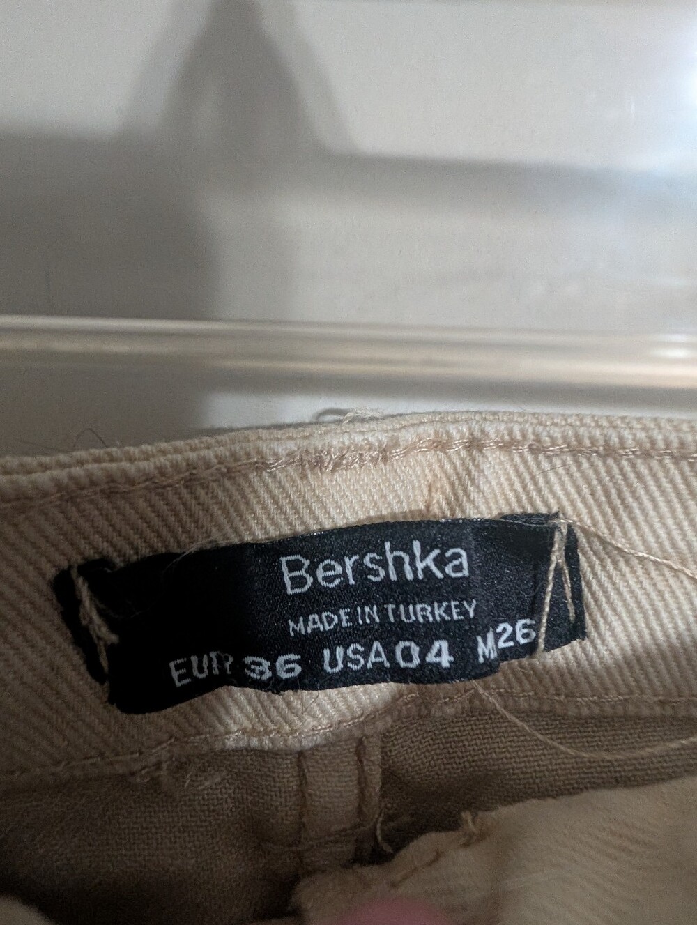 Bershka Barrel Jeans In Khaki